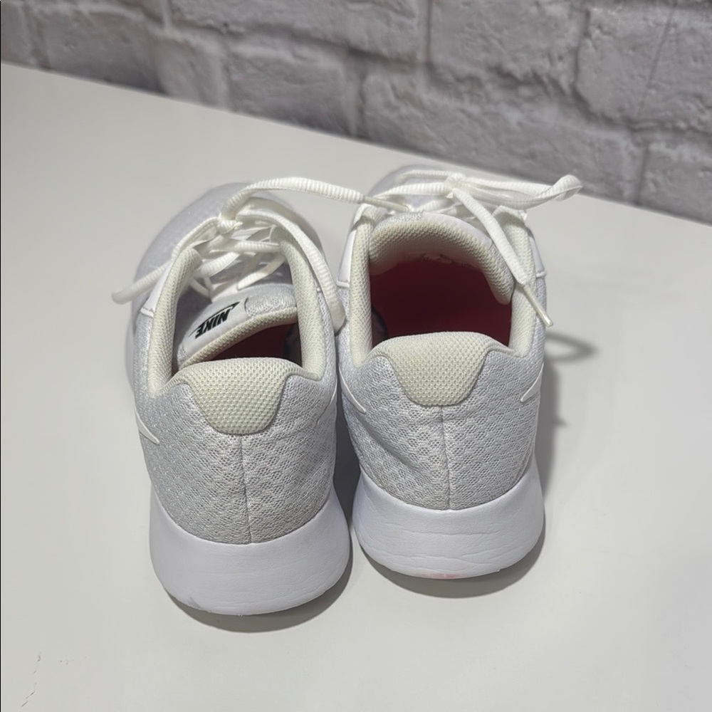 Nike Sneakers - Picture 4 of 7